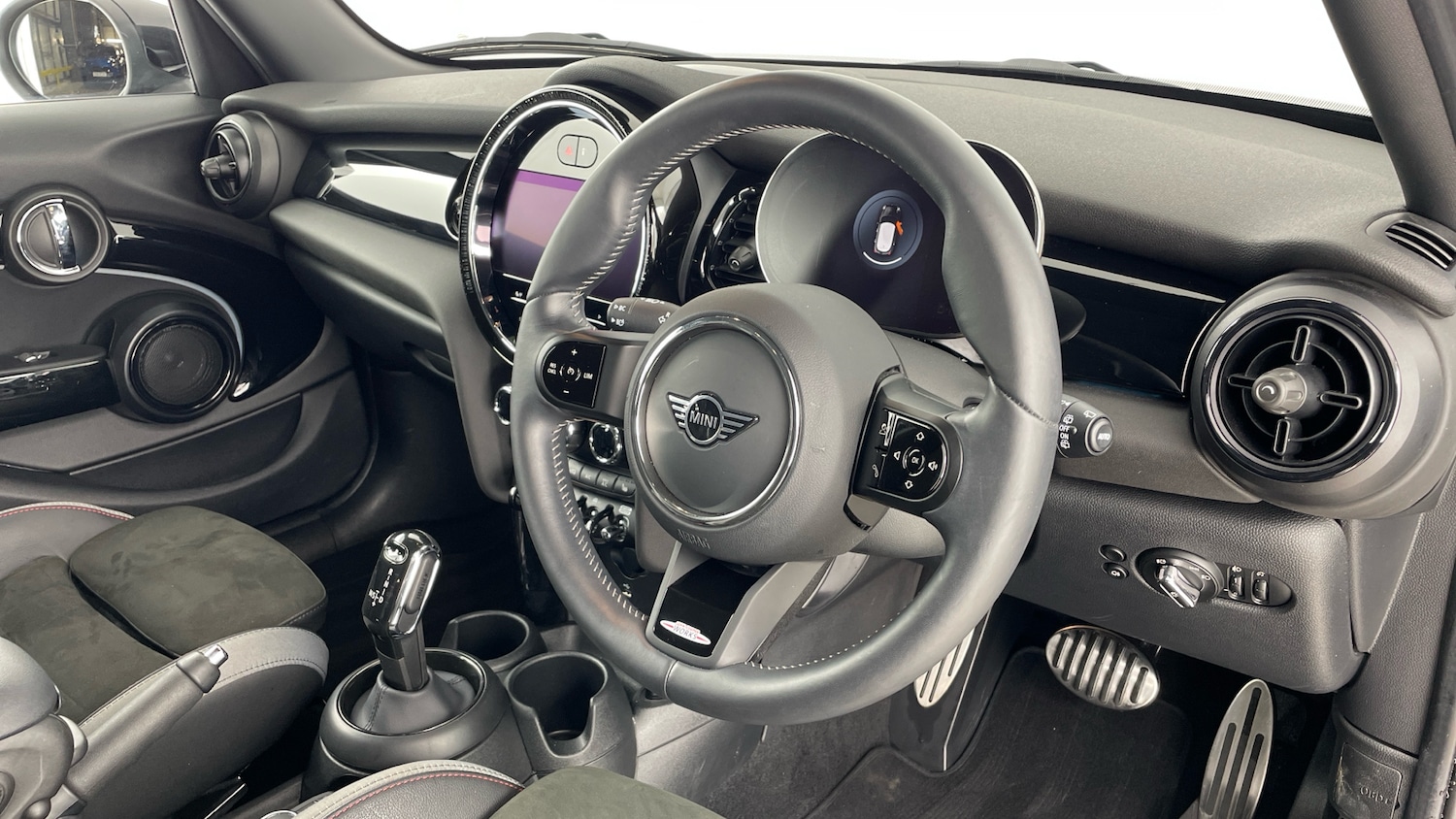 Used MINI Cooper 2023 for sale - 77022731: Photo 6