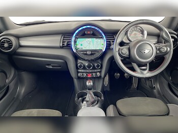Used MINI Hatch 2018 for sale - 79491225: Photo