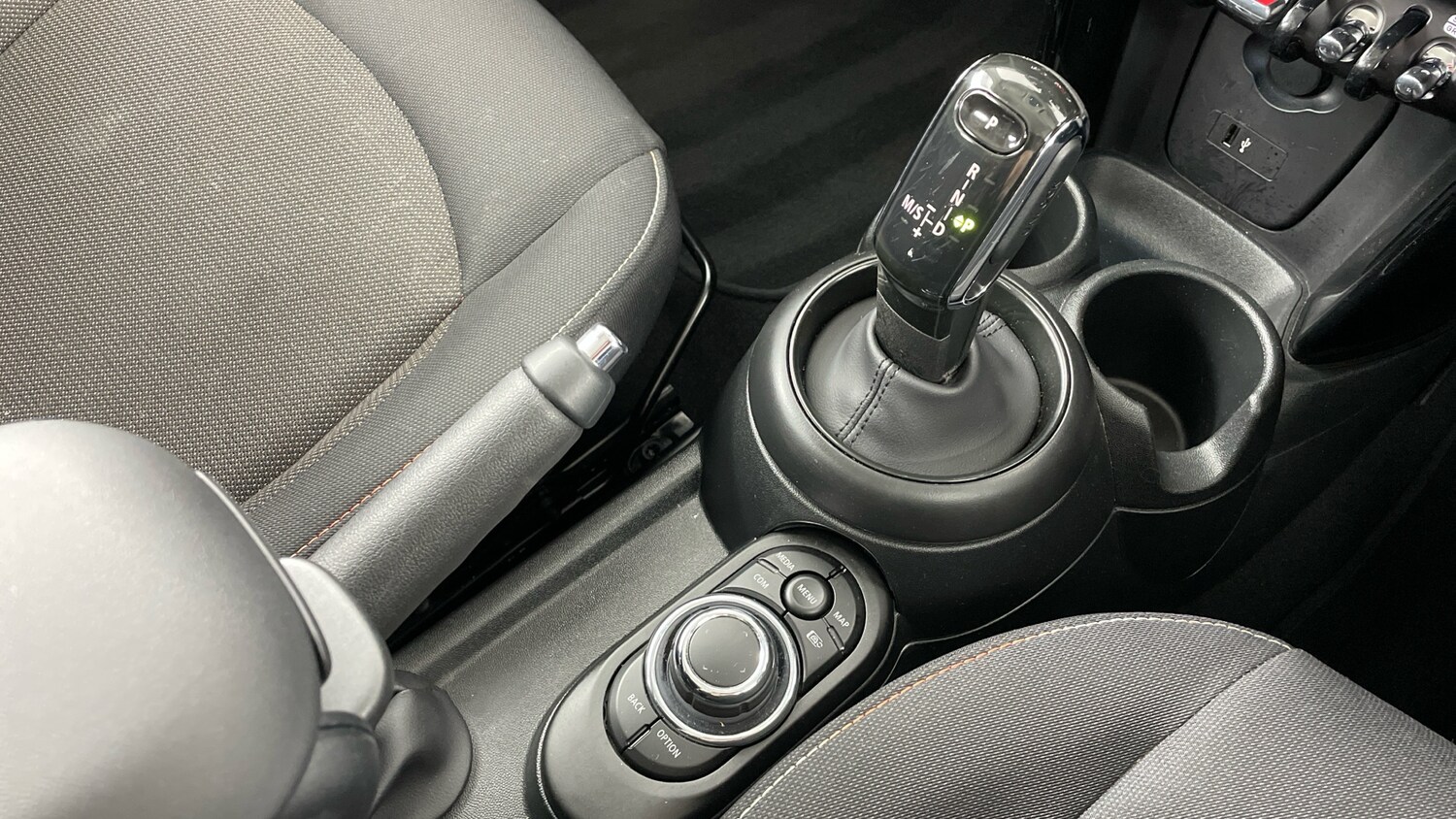 Used MINI Hatch 2023 for sale - 77804352: Photo 10