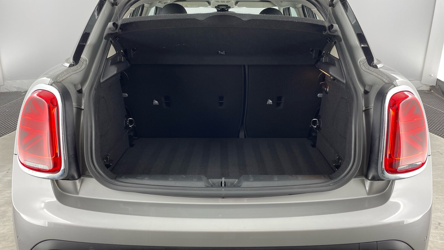 Used MINI Hatch 2023 for sale - 77804352: Photo 13