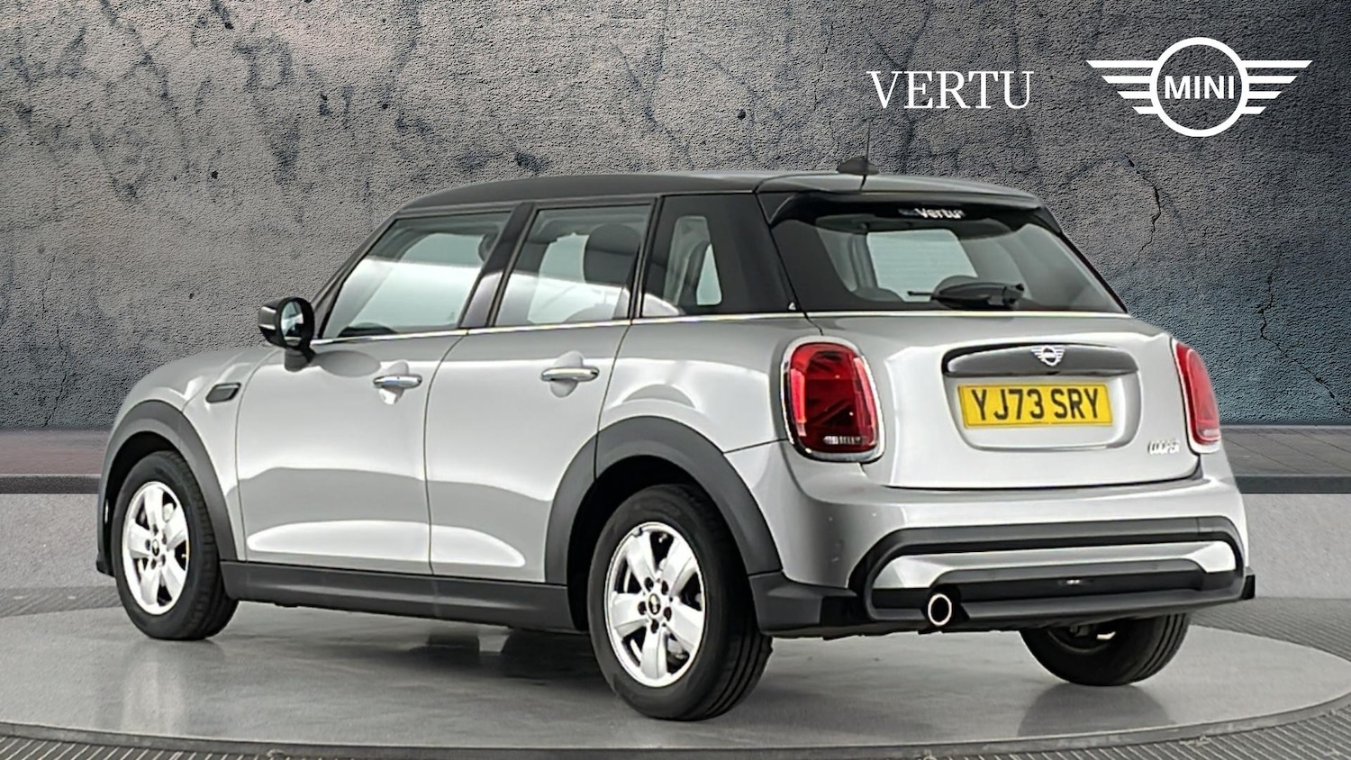 Used MINI Hatch 2023 for sale - 77804352: Photo 2