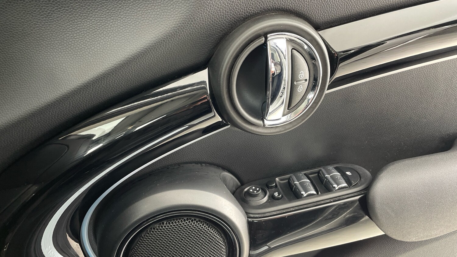 Used MINI Hatch 2023 for sale - 77804352: Photo 20