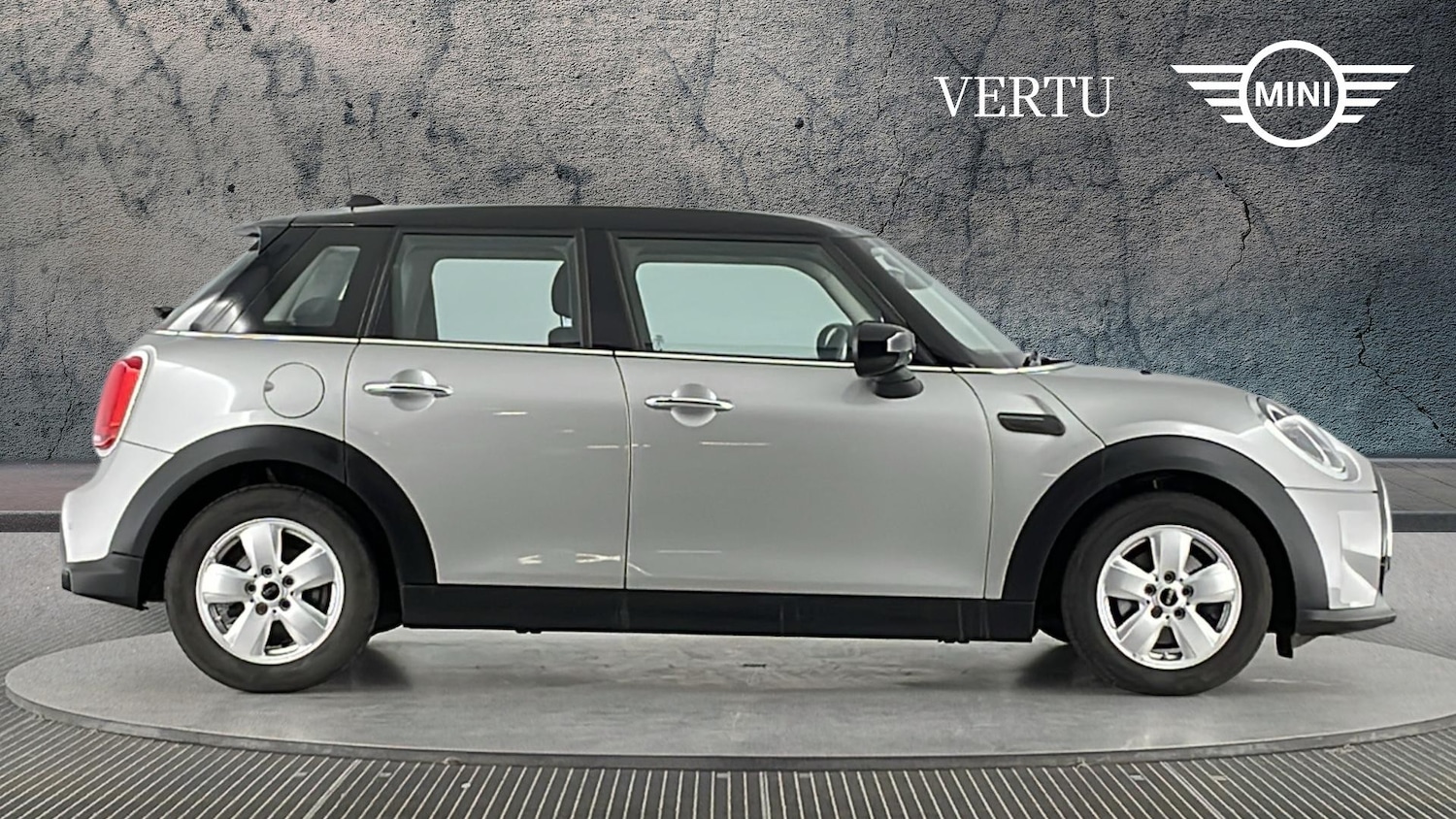 Used MINI Hatch 2023 for sale - 77804352: Photo 3