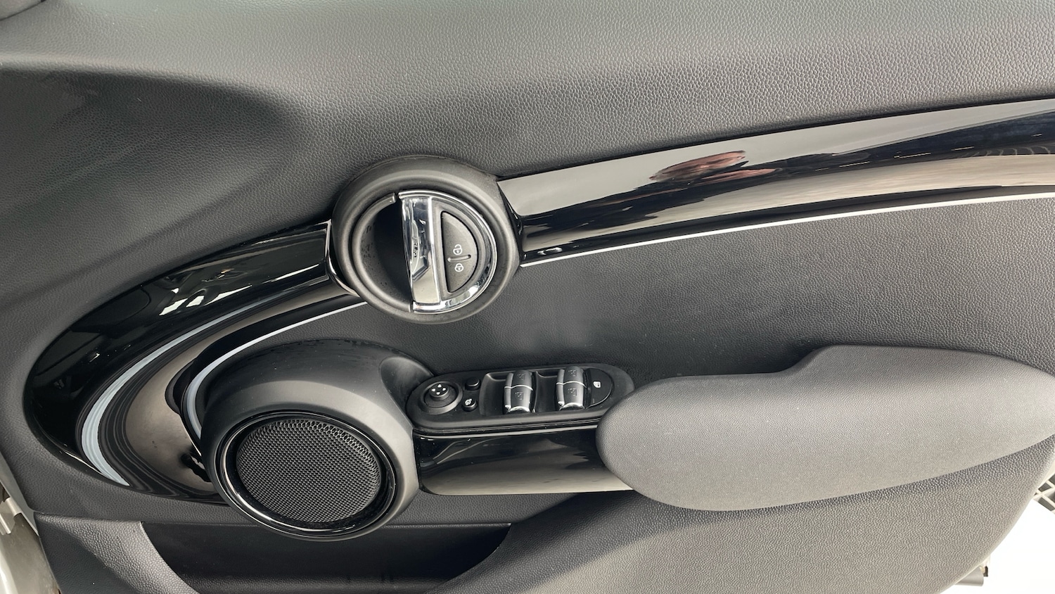 Used MINI Hatch 2023 for sale - 77804352: Photo 44