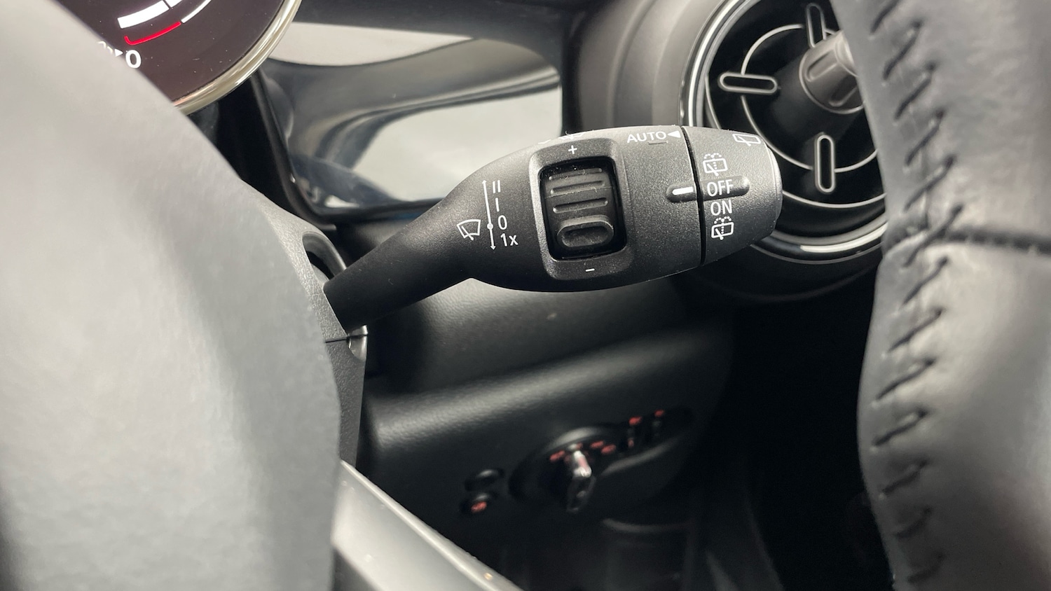 Used MINI Hatch 2023 for sale - 77804352: Photo 51