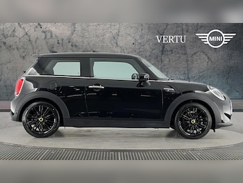 Used MINI Hatch 2023 for sale - 75304357: Photo