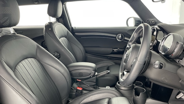 Used MINI Hatch 2022 for sale - 76265302: Photo 11