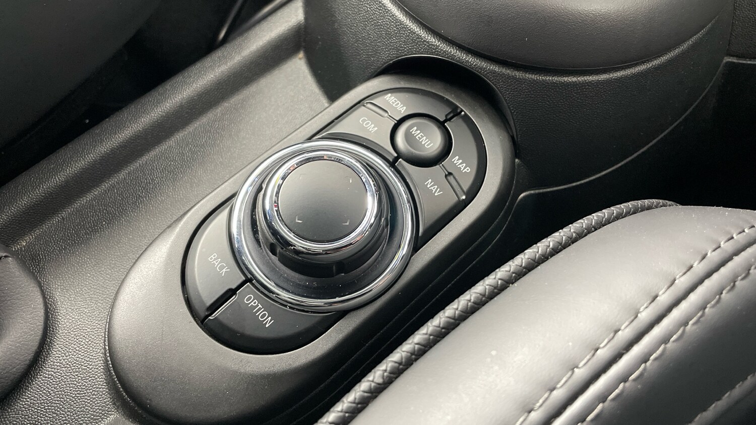 Used MINI Hatch 2022 for sale - 76265302: Photo 19