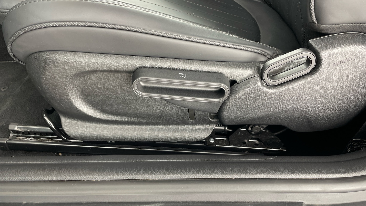 Used MINI Hatch 2022 for sale - 76265302: Photo 28