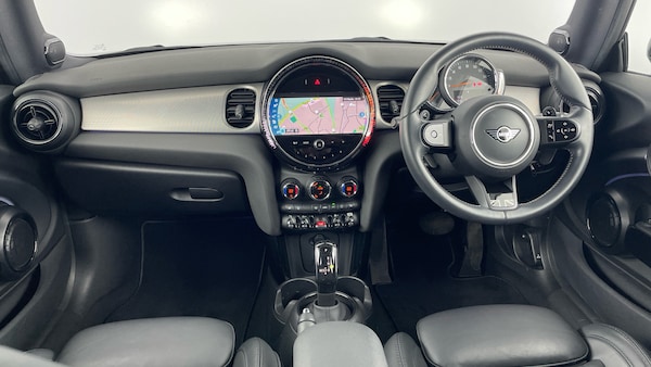 Used MINI Hatch 2022 for sale - 76265302: Photo 4