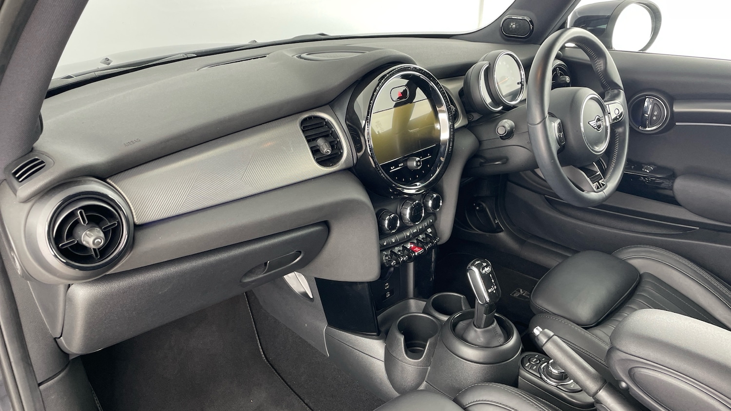 Used MINI Hatch 2022 for sale - 76265302: Photo 7