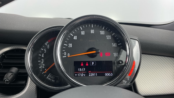 Used MINI Hatch 2022 for sale - 76265302: Photo 9