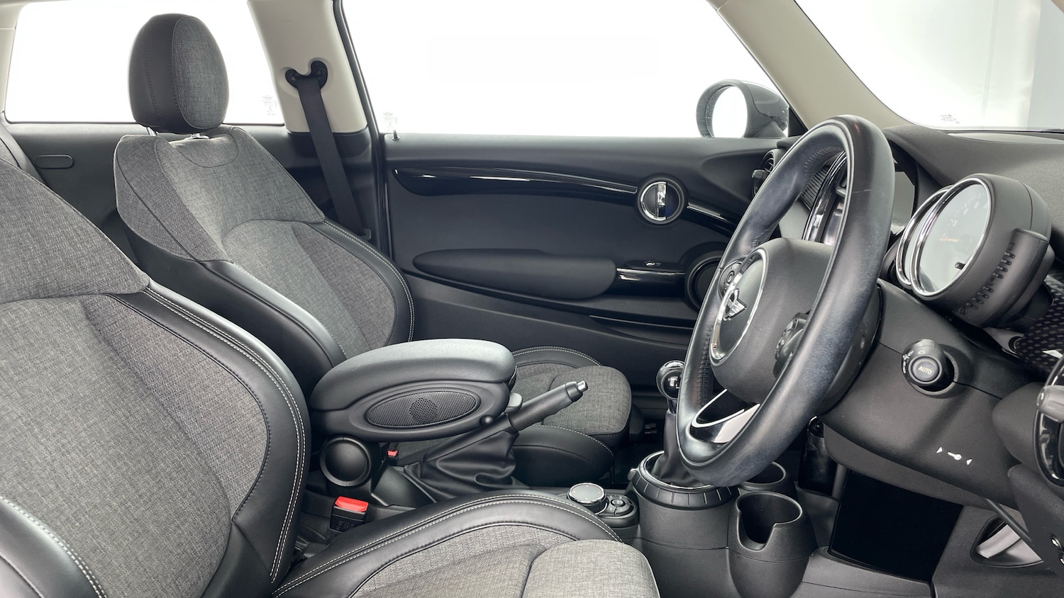 Used MINI Hatch 2017 for sale - 77365134: Photo 11