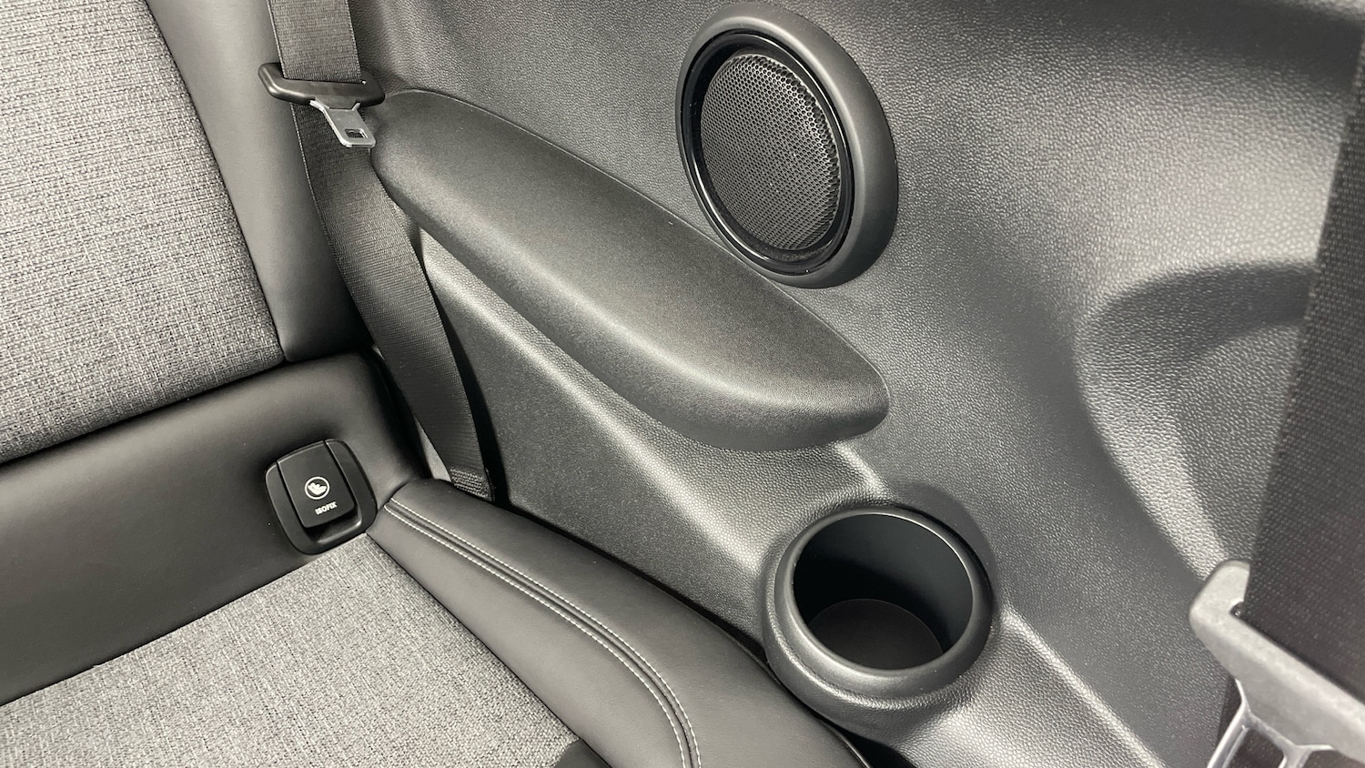 Used MINI Hatch 2017 for sale - 77365134: Photo 36