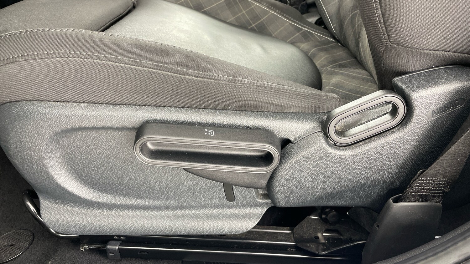 Used MINI Hatch 2018 for sale - 78151724: Photo 27