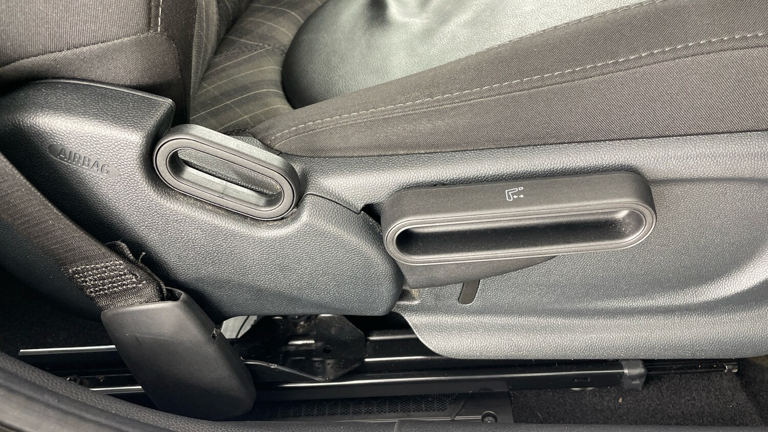 Used MINI Hatch 2018 for sale - 78151724: Photo 47