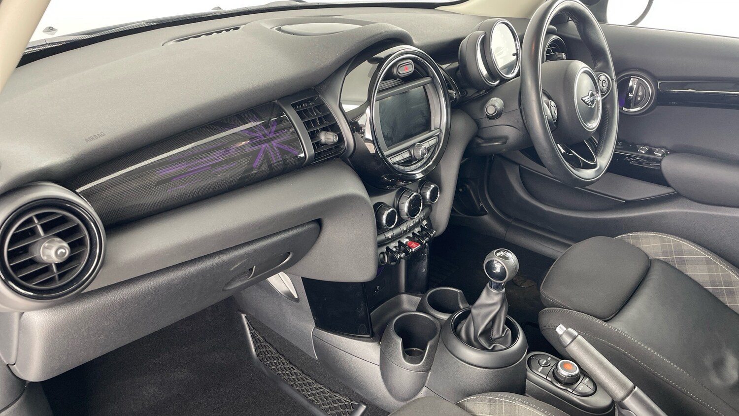 Used MINI Hatch 2018 for sale - 78151724: Photo 7