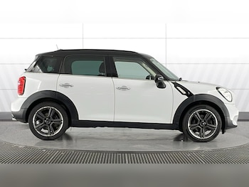 Used MINI Countryman 2015 for sale - 79546886: Photo