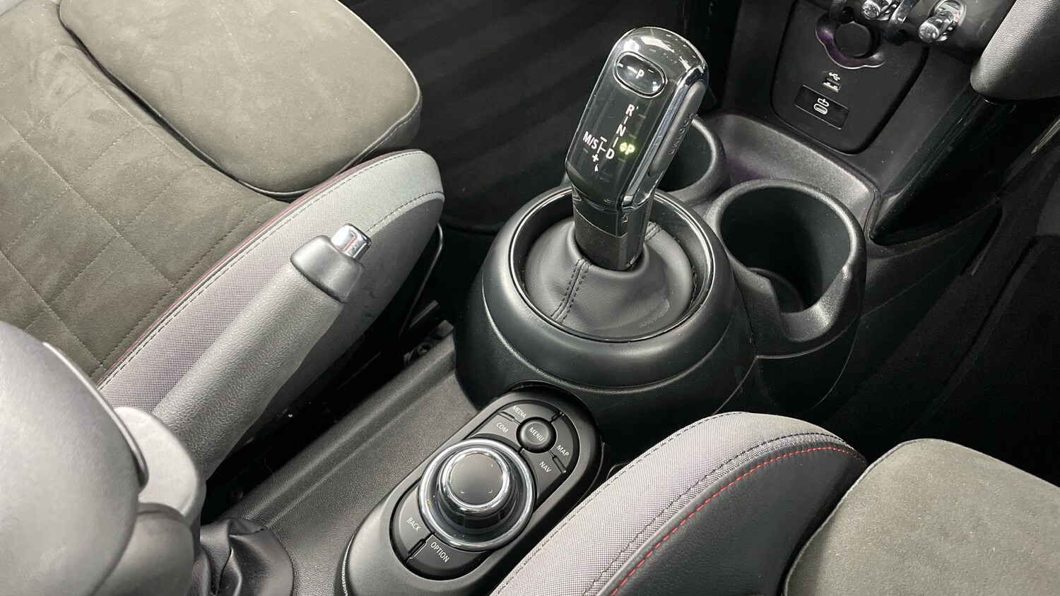 Used MINI Hatch 2024 for sale - 77629239: Photo 10