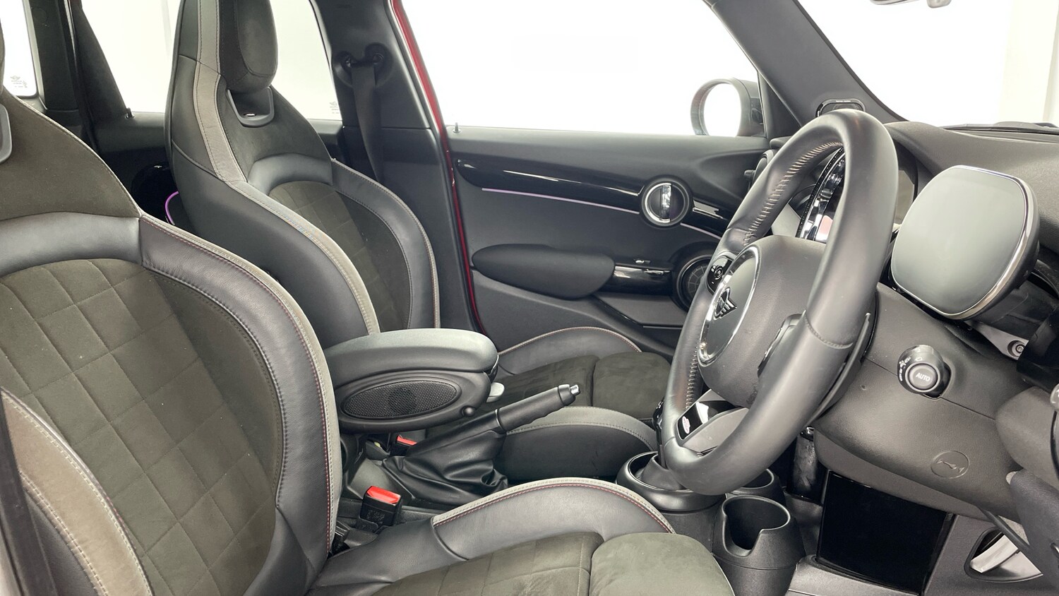 Used MINI Hatch 2024 for sale - 77629239: Photo 11