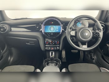 Used MINI Hatch 2023 for sale - 78657065: Photo