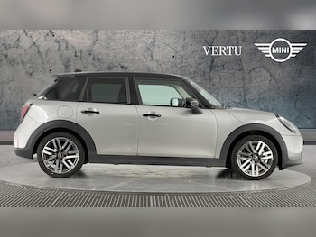 Used MINI Cooper 2025 for sale - 78939396: Photo