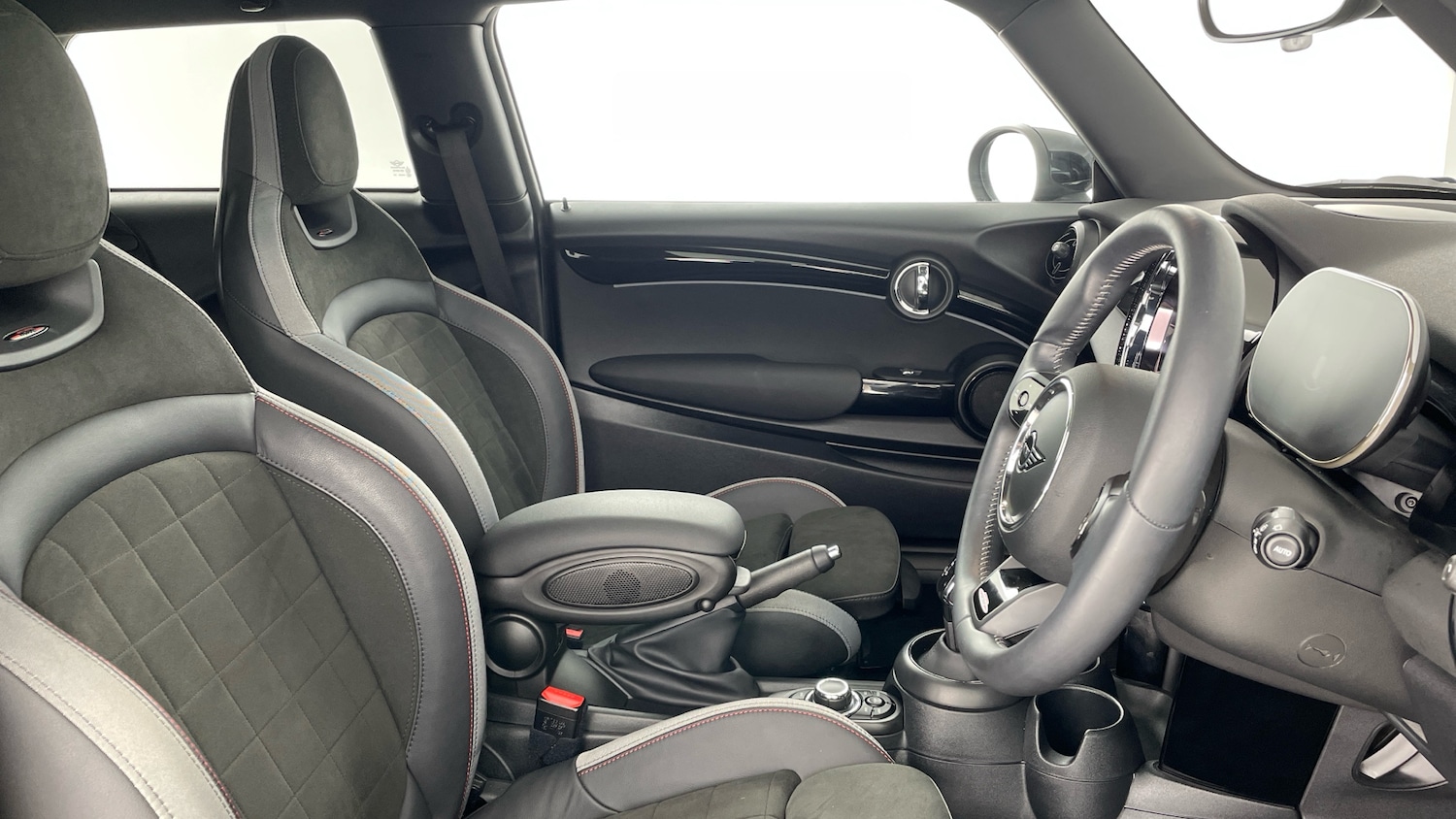 Used MINI Hatch 2023 for sale - 77983862: Photo 11