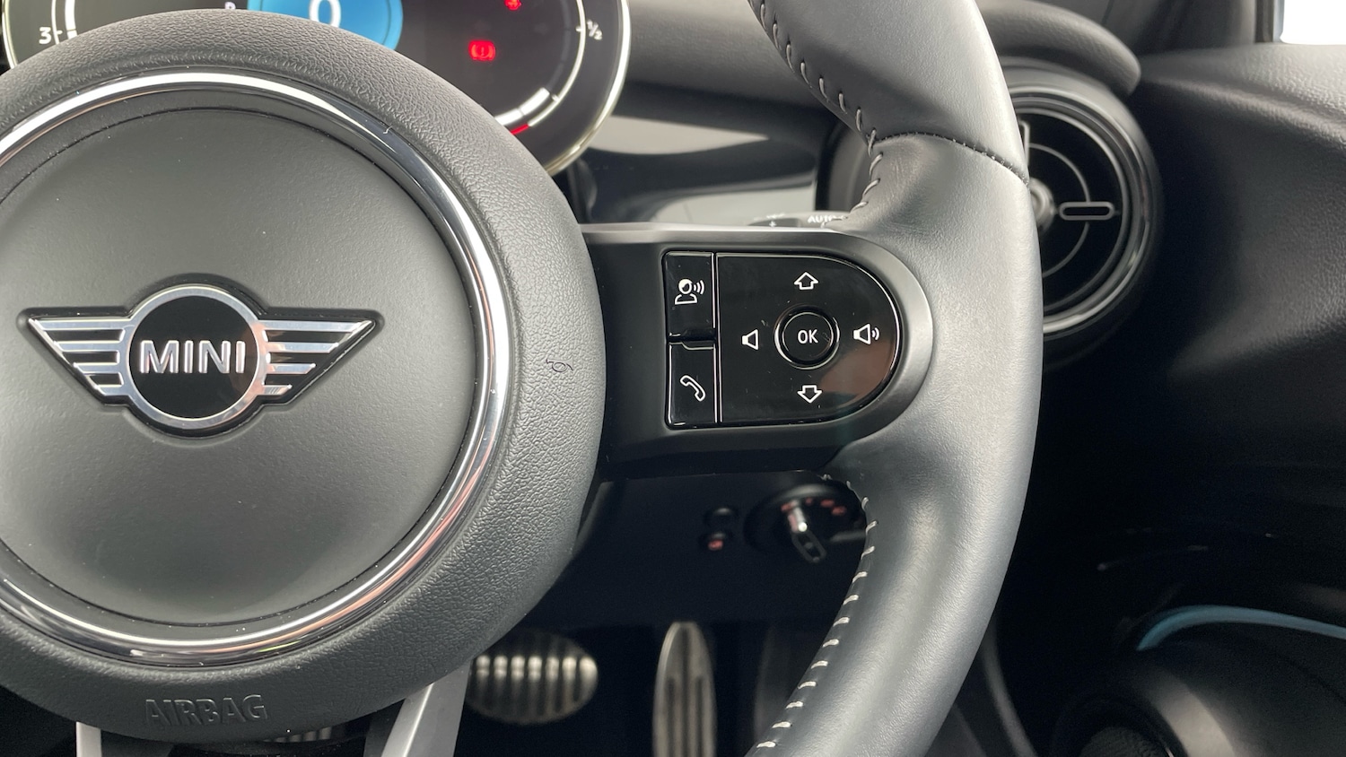 Used MINI Hatch 2023 for sale - 77983862: Photo 18