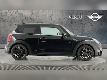 Used MINI Hatch 2023 for sale - 77983862: Photo