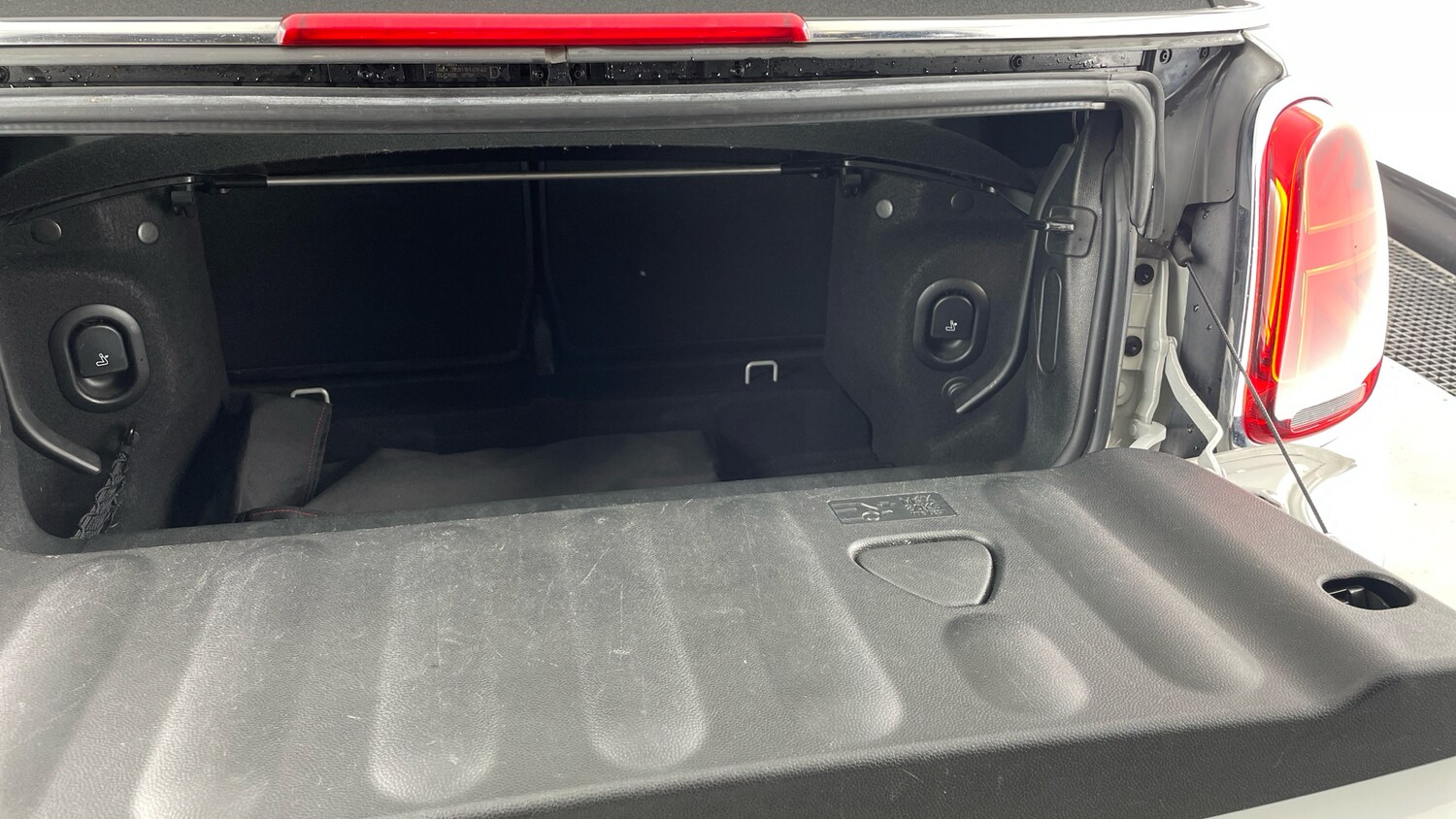 Used MINI Convertible 2022 for sale - 76564937: Photo 35