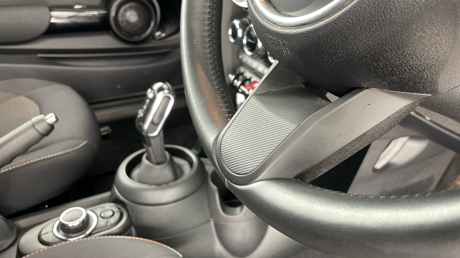 Used MINI Convertible 2022 for sale - 76564937: Photo 46