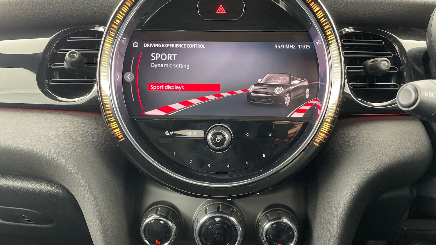 Used MINI Convertible 2022 for sale - 76564937: Photo 60