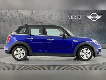 Used MINI Hatch 2020 for sale - 76891964: Photo