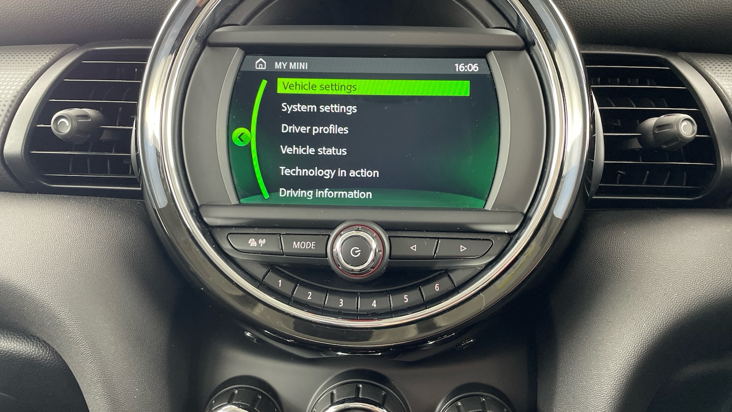 Used MINI Hatch 2020 for sale - 76891964: Photo 59