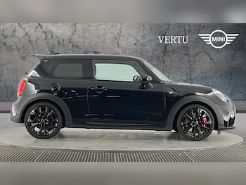 Used MINI Hatch 2024 for sale - 78873211: Photo