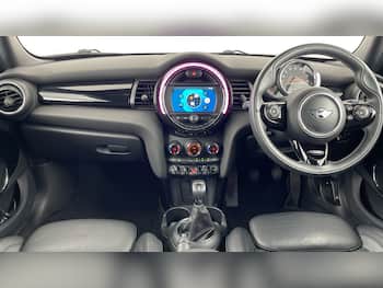Used MINI Hatch 2019 for sale - 79840973: Photo