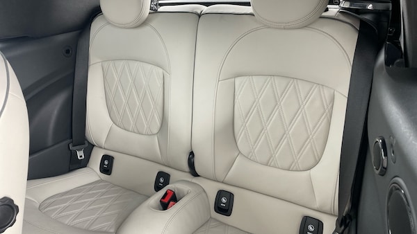 Used MINI Convertible 2022 for sale - 75700702: Photo 12