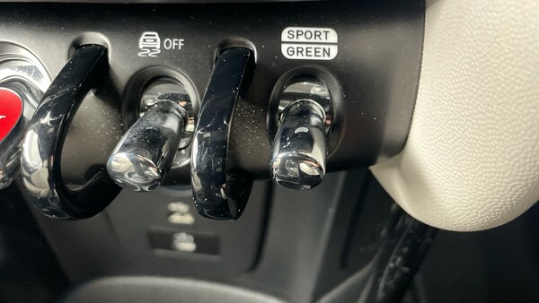 Used MINI Convertible 2022 for sale - 75700702: Photo 66