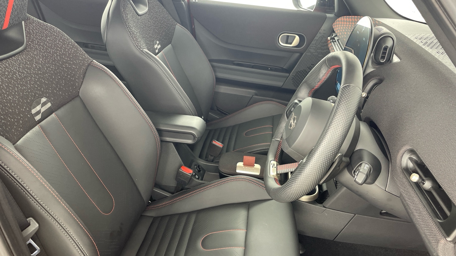 Used MINI Cooper 2025 for sale - 78109103: Photo 11