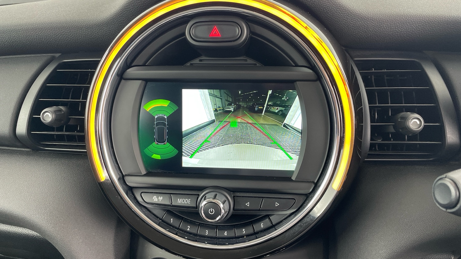 Used MINI Hatch 2021 for sale - 78094949: Photo 8