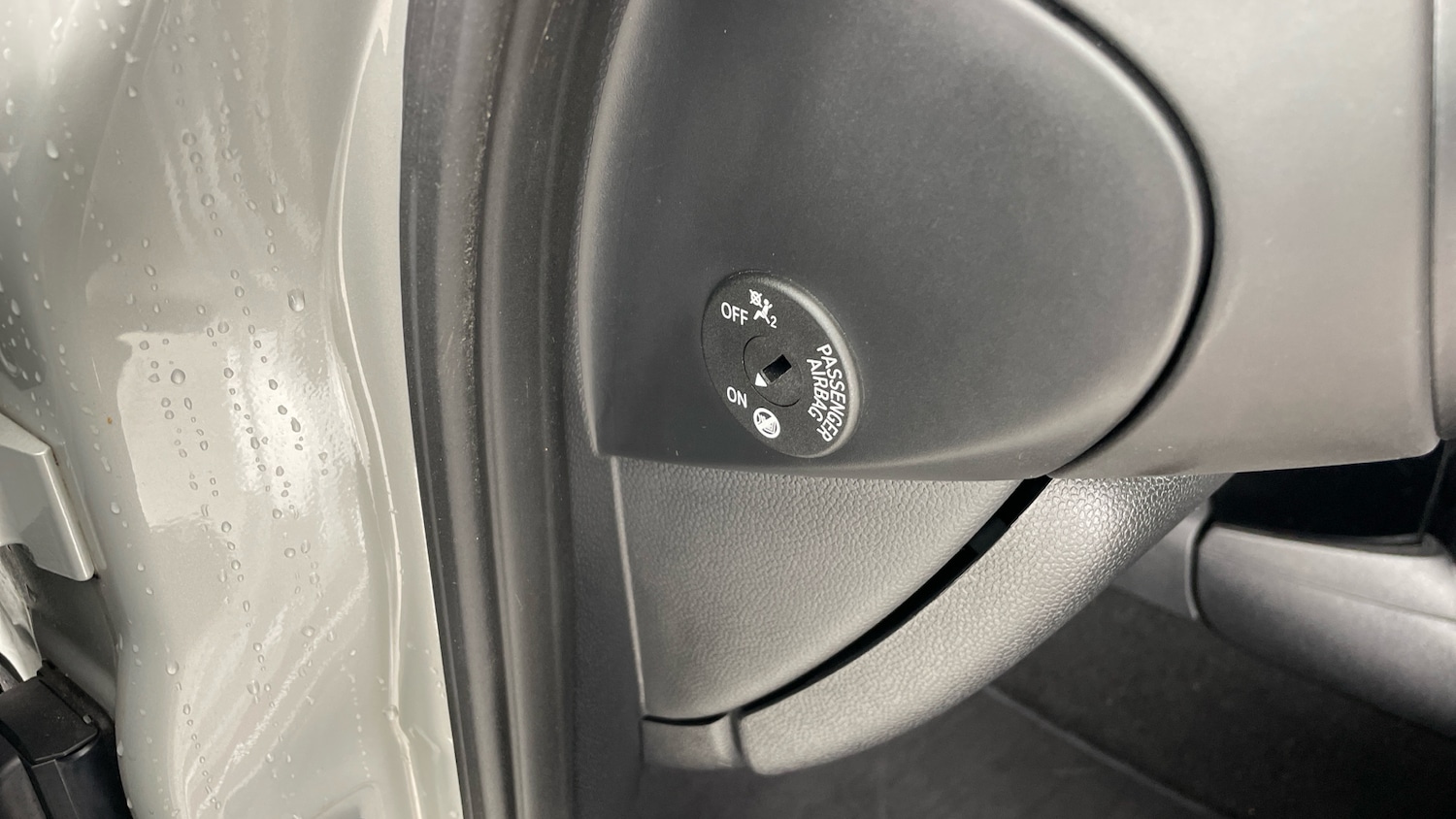 Used MINI Convertible 2022 for sale - 76382568: Photo 30