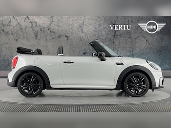 Used MINI Convertible 2022 for sale - 76382568: Photo