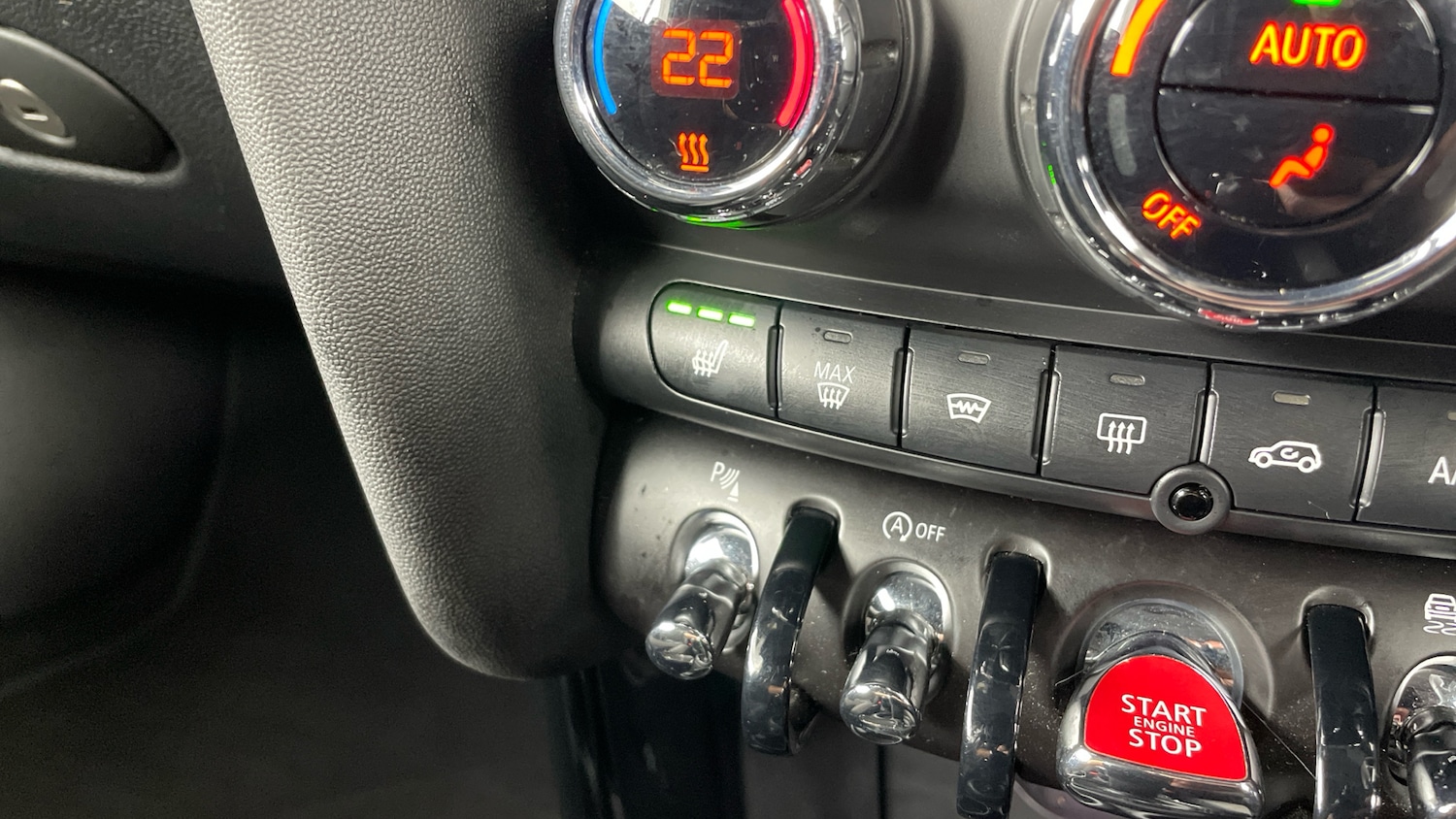 Used MINI Convertible 2022 for sale - 76382568: Photo 59