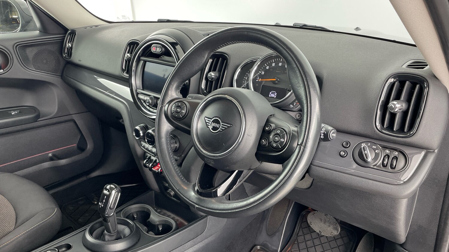Used MINI Countryman 2019 for sale - 76956990: Photo 6