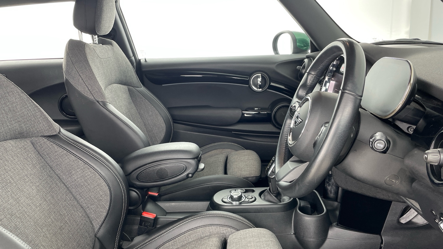 Used MINI Hatch 2022 for sale - 77656070: Photo 11