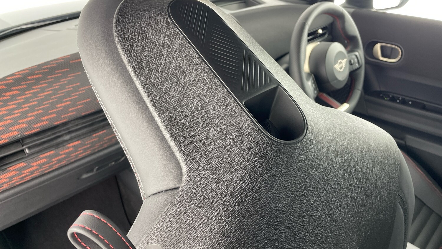 Used MINI Cooper 2025 for sale - 76709988: Photo 32