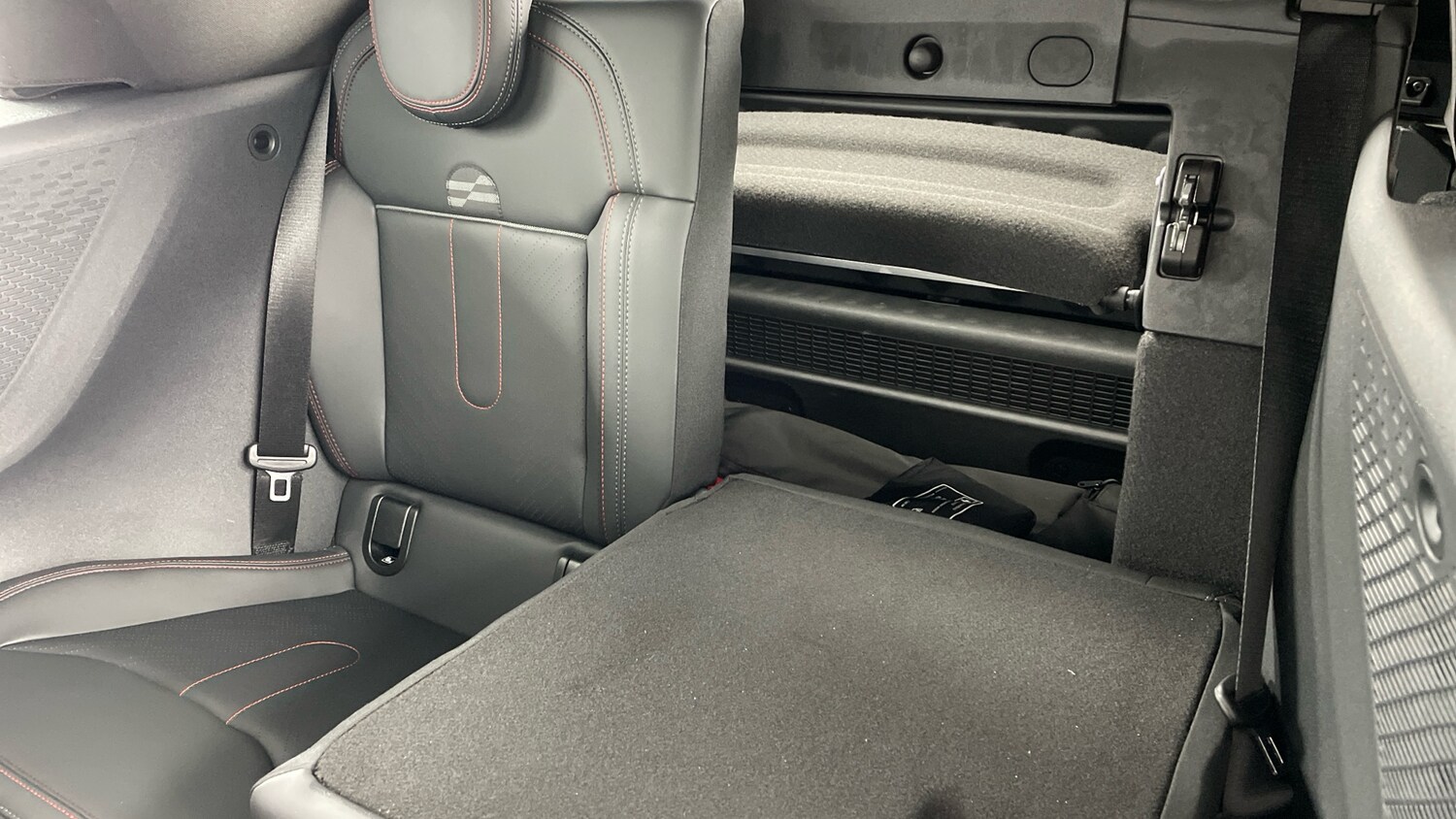 Used MINI Cooper 2025 for sale - 76709988: Photo 37