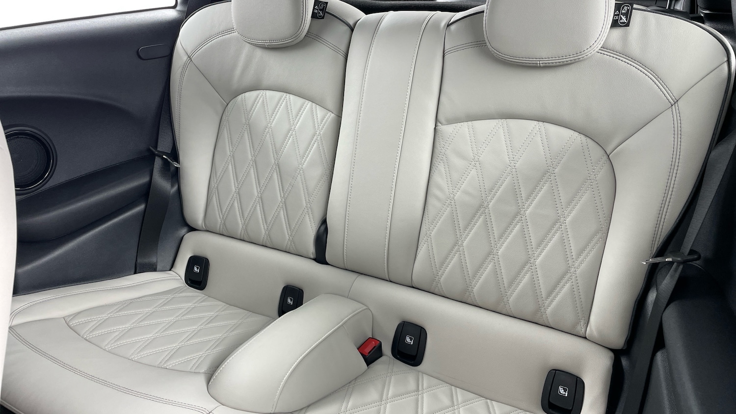 Used MINI Hatch 2023 for sale - 77069215: Photo 12