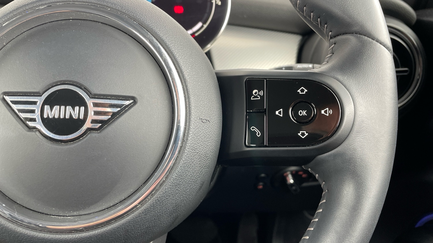 Used MINI Hatch 2023 for sale - 77069215: Photo 18