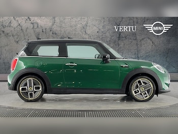 Used MINI Hatch 2022 for sale - 75470130: Photo